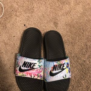 Nike slides